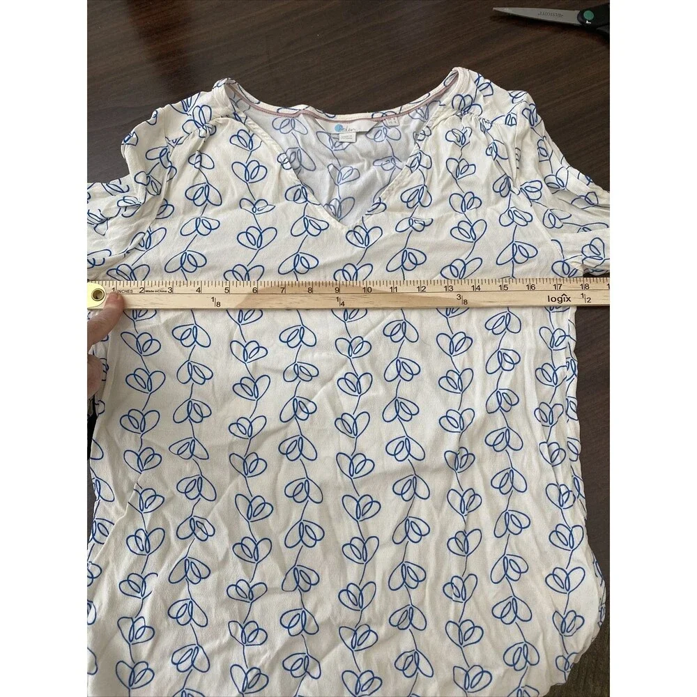 Boden Victoria Ivory Blue Climbing Vines Heart Print Top Blouse Size US 4 - Picture 9 of 10